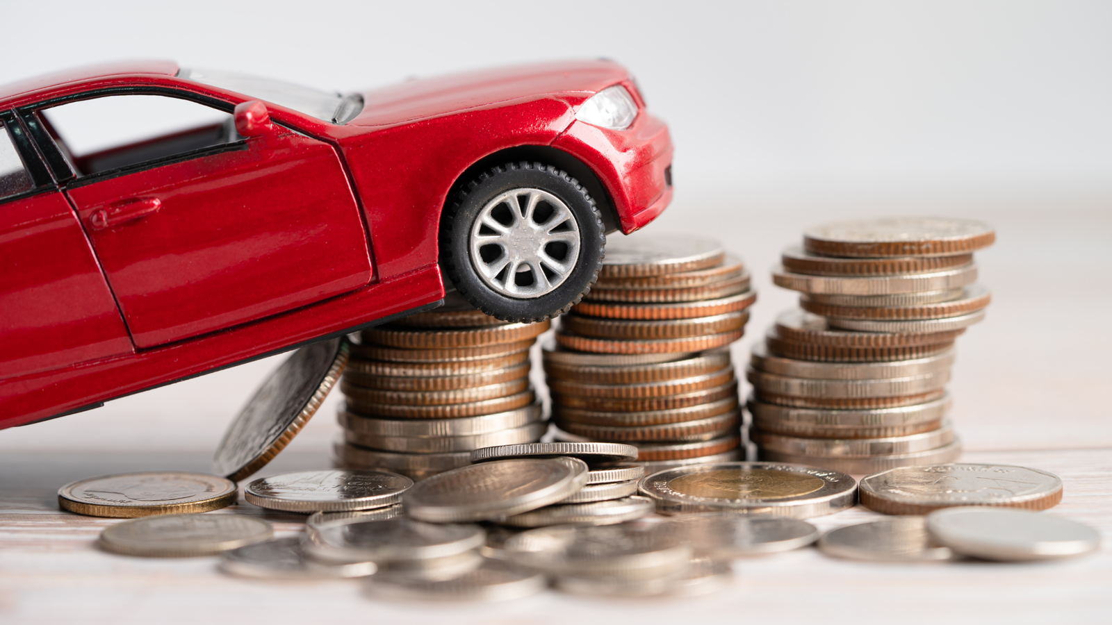 How to Save on Auto Insurance: 9 Tips for Budget-Conscious Drivers